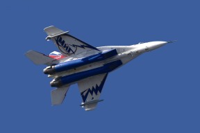 爱游戏app-利物浦经典高压再次上演，利物浦right to play